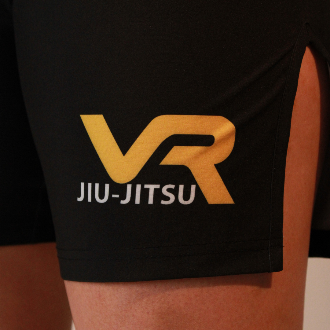 ONEOUT AMMA x VR FIGHT SHORTS