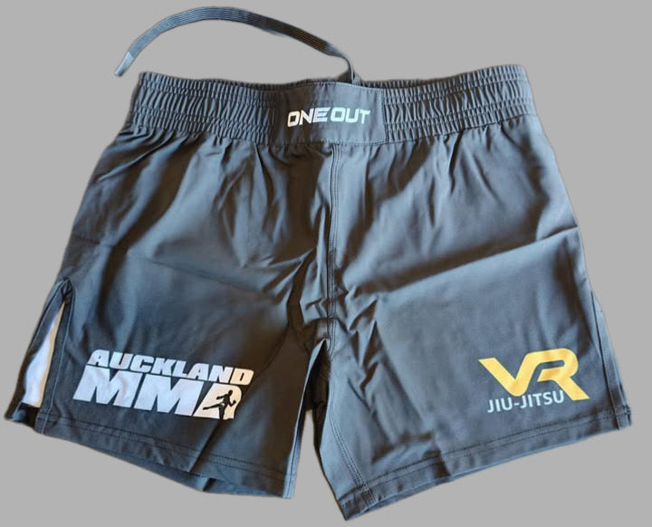 ONEOUTS AMMA x VR FIGHT SHORTS